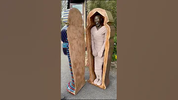 ساخت پدر و پسر فرعون 250 پوندی در اندازه واقعی برای پروژه مدرسه مصر باستان SWNS شورت 