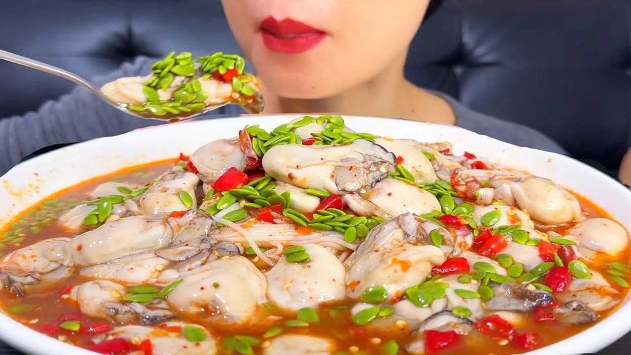 Thaifood ASMR ตำหอยนางรม ปลาร้านัวๆ Oyster salad,fresh fish MUKBANG show