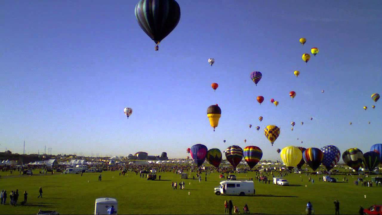 2012 Balloon Fiesta 2 Minute Timelapse