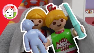 Playmobil Film deutsch  Lena übernachtet bei Lisa   Geschichten für Kinder von Familie Hauser