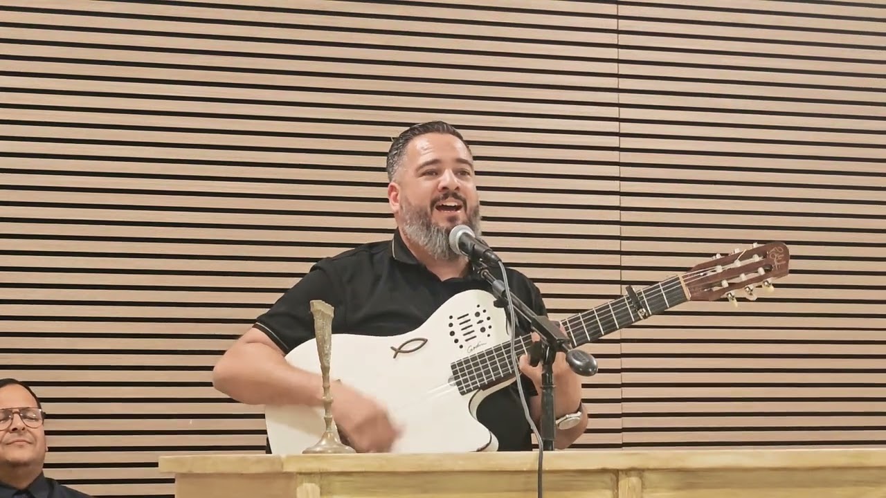 🎤 *« Ton Nom » – Cantique puissant avec le Pasteur Romain | Vie & Lumière Bellegarde ✨🔥