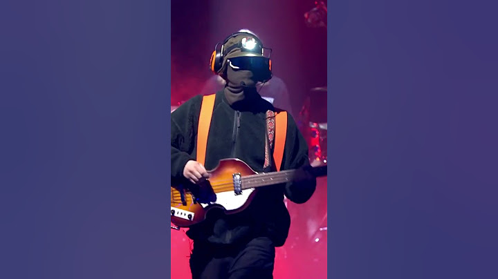 Annexet kokade när Hooja tog med sig Johnossi-Oskar och framförde En Gång Till första gången live🔥