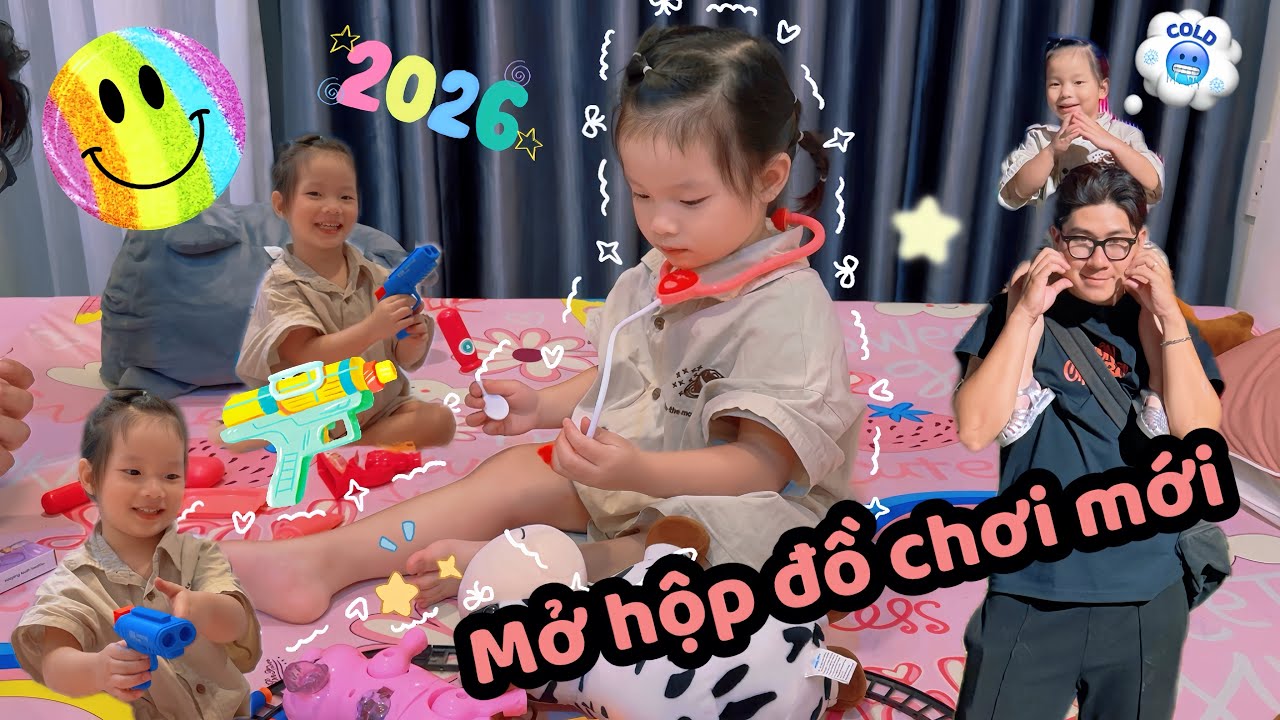 Mèo con khám bệnh cho ba và gấu 👩‍🔬😍💋 Unbox đồ chơi mới 🎁🎉