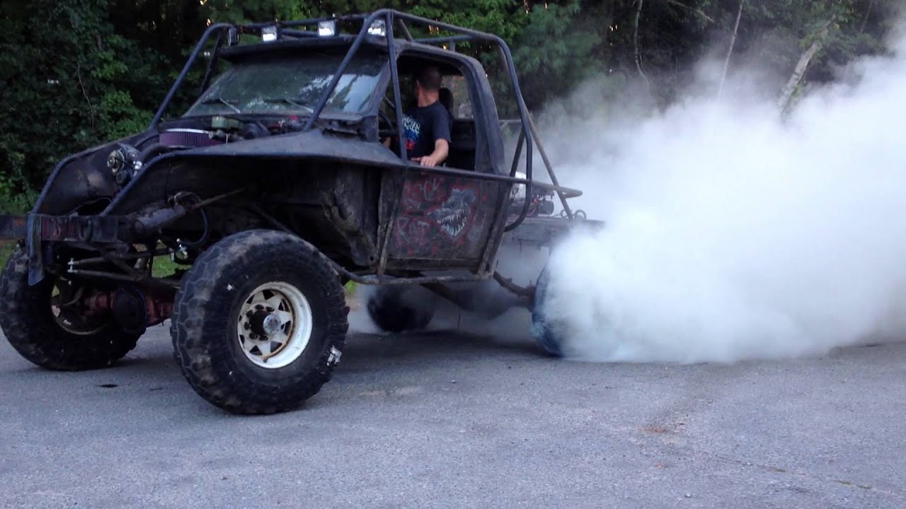 TIRE POPPING MUD TRUCK BURNOUT!!!