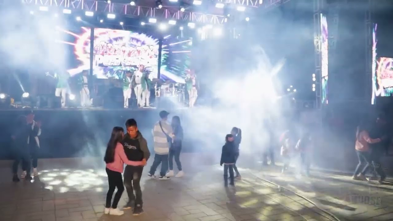 banda perversos en  ahuatepec coyomeapan