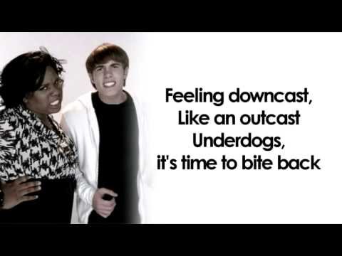 Cover Glee - Outcast (Lyrics)