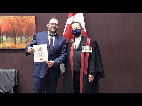 Restaurant owner from Syria becomes a Canadian citizen