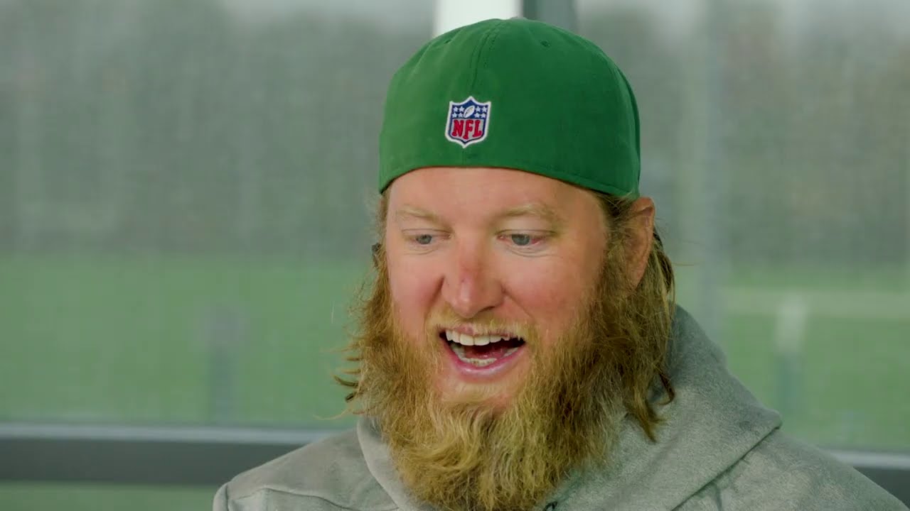 Nick Mangold Builds a Burger Buffet | Tailgate Center | New York Jets ...