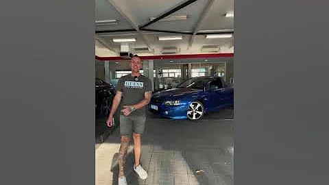 Holden VZ Thunder! Manual V8