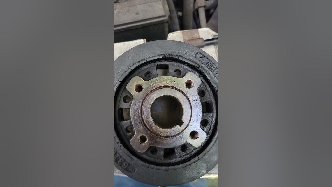 Bad Harmonic Balancer How to Tell. 94 Ford F250 460 Big Block 7.5
