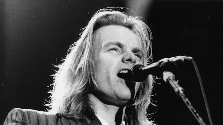 Englishman in New York Instrumental version - Instrumental performance video thumbnail