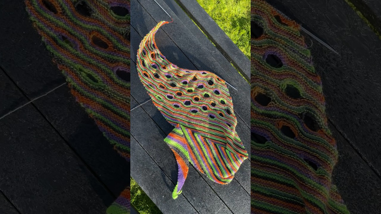 I’m knitting something spooky 👻 