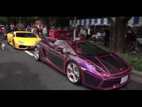  Mobil Lamborghini warna warni di jalanan TOkyo bikin 