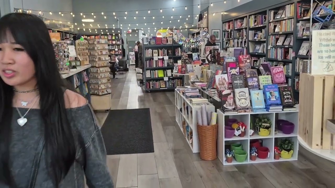 One day Isang araw, sa historic district ng Sutter, Folsom California. 