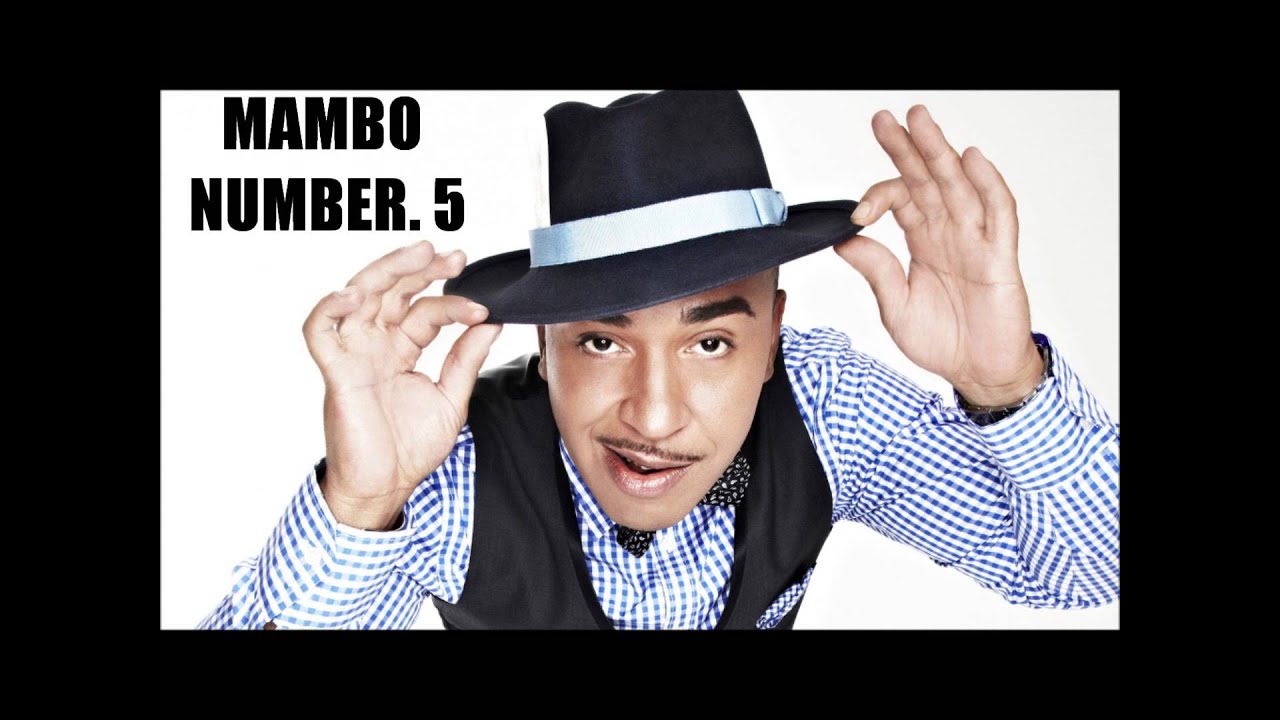 Lou Bega receiving an award for "Mambo Number 5"