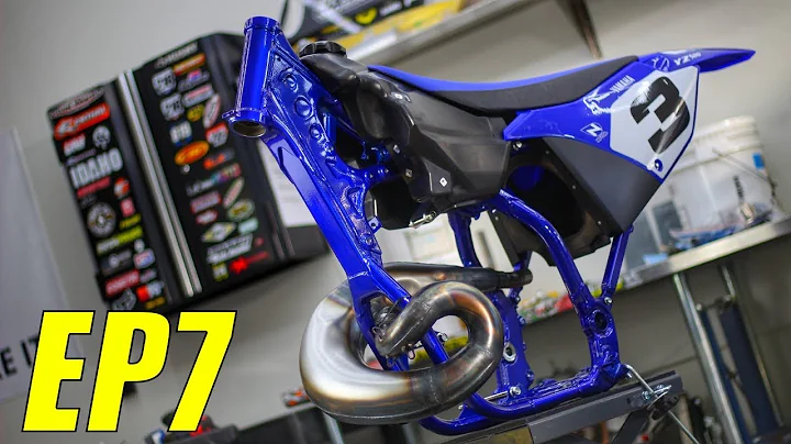 OMG... THE YZ500 LOOKS INSANE 🤯 BRC Racing YZM500 | Steel Frame Yamaha Two Stroke Dirt Bike Build