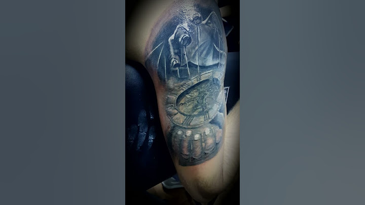 Tatuaje pe brat - Salon tatuaje Bucuresti