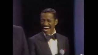 Video thumbnail of "The Mills Brothers & Sammy Davis Jr. - Glow Worm"