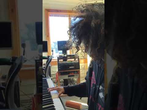 Kandace Springs sings original “Look”