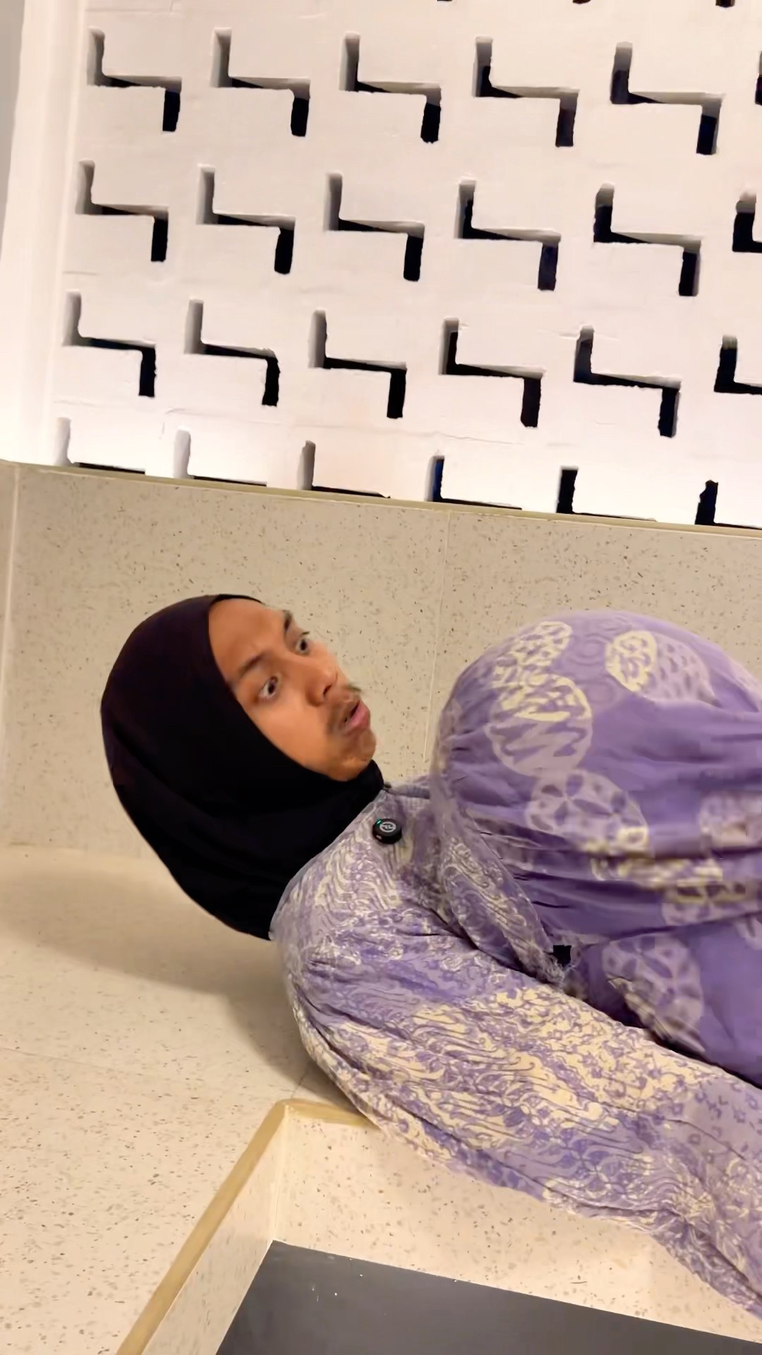 Tiba tiba emak Lahiran