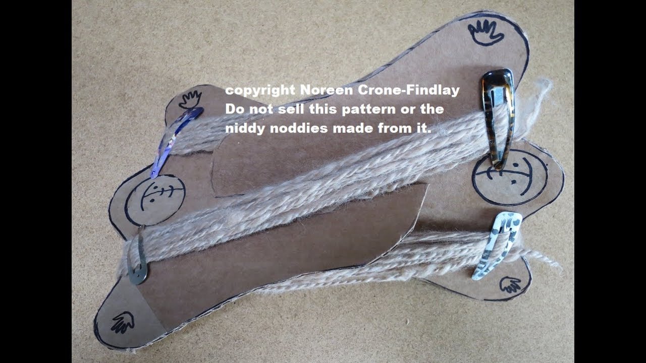 How to make a Niddy Noddy from Cardboard 