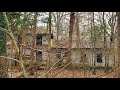Abandoned House Walk-Around (Crunchy Leaves) 3-4-2020