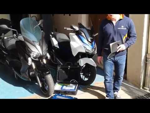 Honda-Forza-vs-Yamaha-X-Max-/-MBK-Evolis-:-Duel-chez-les-Sc