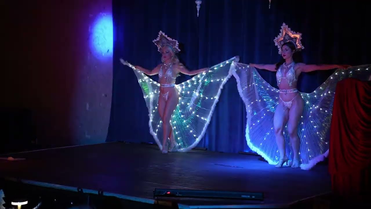 Let it Show: A Holiday Burlesque by Poppy Tart Productions, Dec 2025