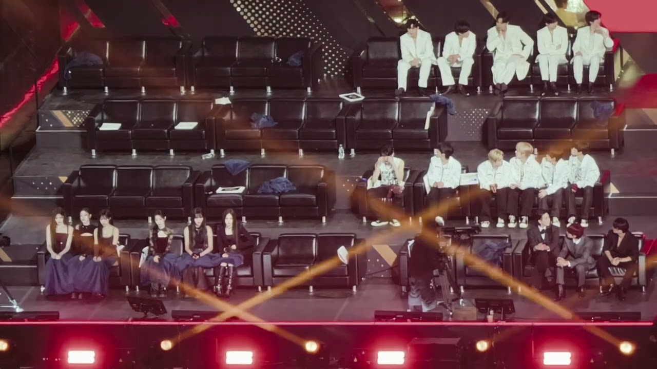 20260110 金唱片頒獎典禮 藝人舞台區 (11) BOYNEXTDOOR (보이넥스트도어) - '오늘만 I LOVE YOU + Hollywood Action' ♪