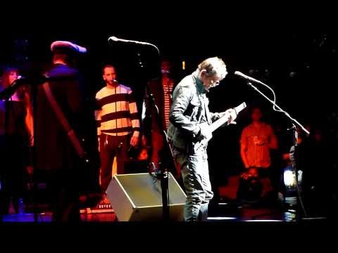 Gorillaz with Lou Reed - Some Kind Of Nature HD 10...