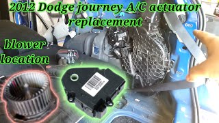 2012 dodge journey como cambiar el actuador de el a/c trasero (rear A/C actuator replacement)