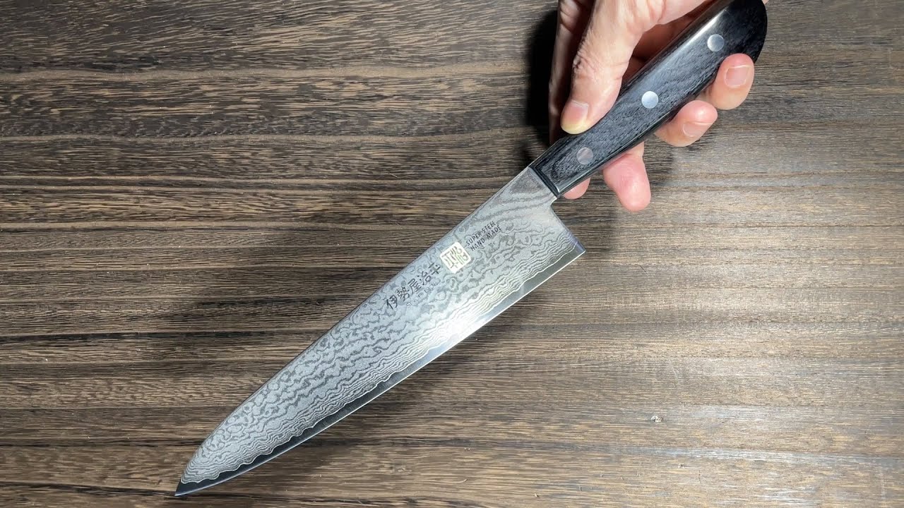 Iseya VG10 33 Layer Damascus Hammered Santoku Japanese Chef Knife