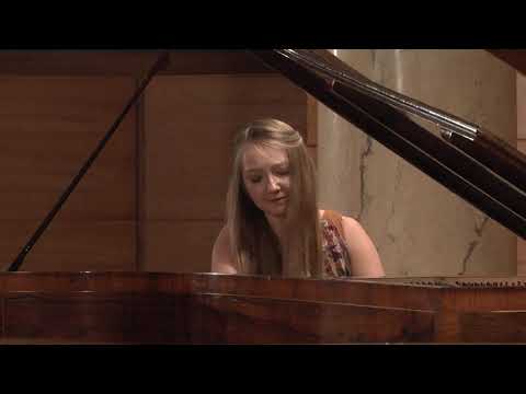 Aleksandra Świgut – F. Chopin, Etude in C minor, Op. 10 No. 12 (First stage)