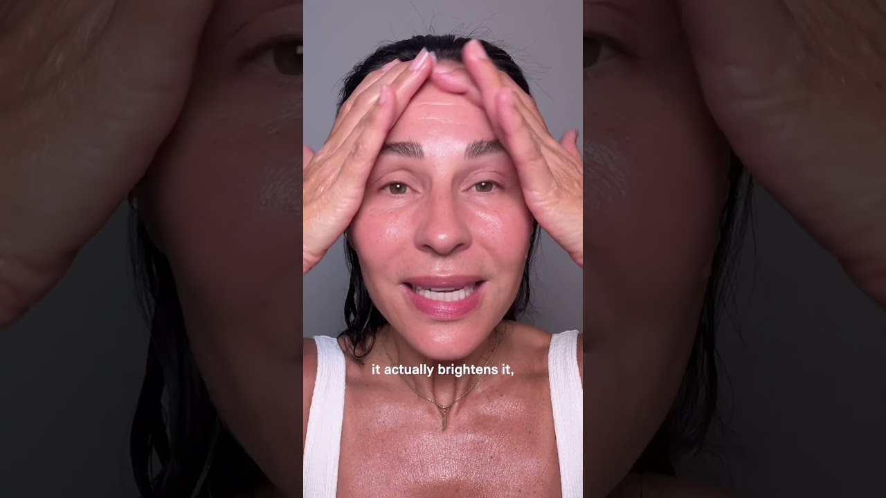 Post-Beach Skin Refresh | Complexion Tutorials | Bobbi Brown Cosmetics