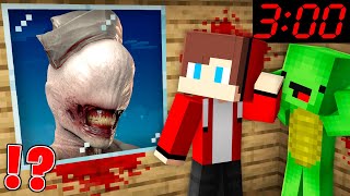 Scary NURSE is WANTED by JJ and Mikey At Night in Minecraft Challenge! - Maizen