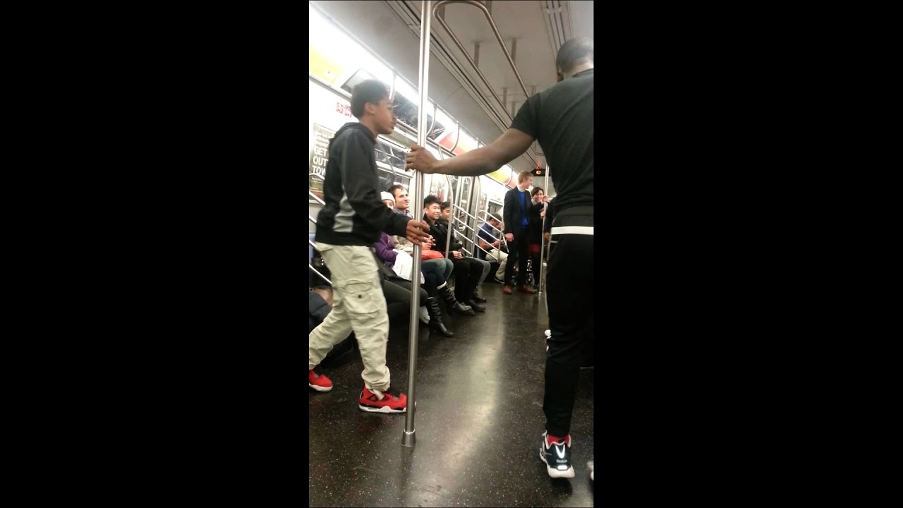 Ty Live - Show time on the L Train