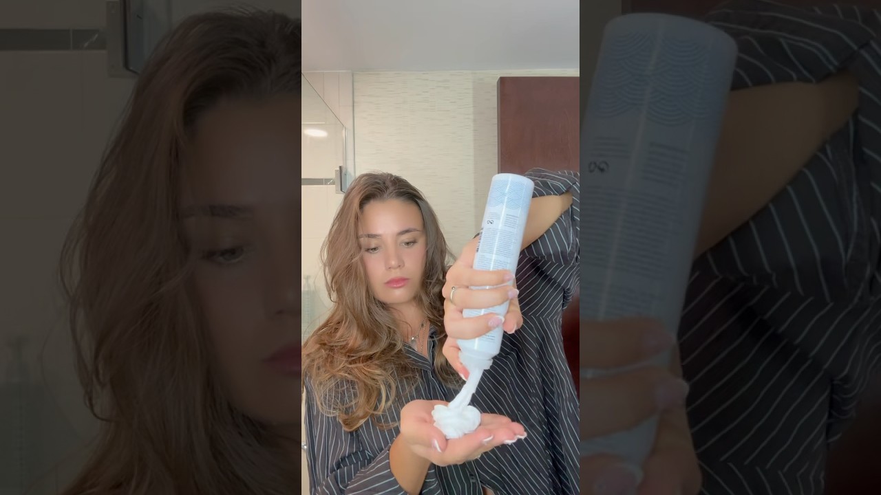 Surge Dry Shampoo Instant Lift Foam saves the day with instant volume and freshness—no wash needed.