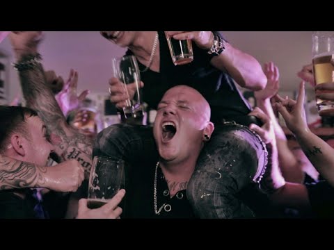 Goitzsche Front - Unsere Fahnen wehen (Offizielles Video)