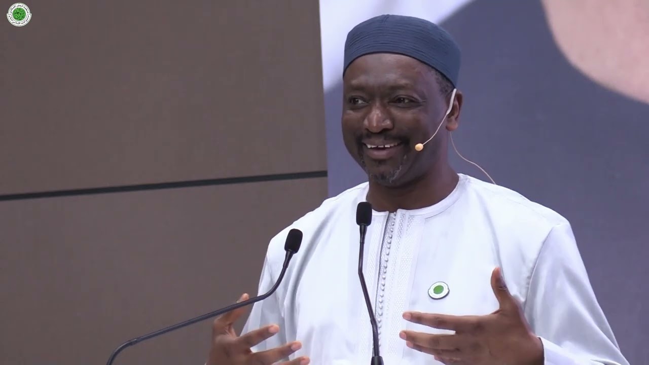 معالي الأمين العام يلقي محاضرة بعنوان: 