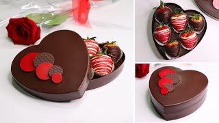 Heart Chocolate Box & Chocolate Covered Strawberries | DIY Valentiness Day Treat