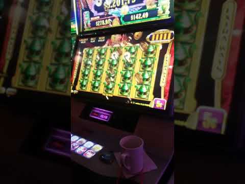1 72The Best Live Dealer Casino Games