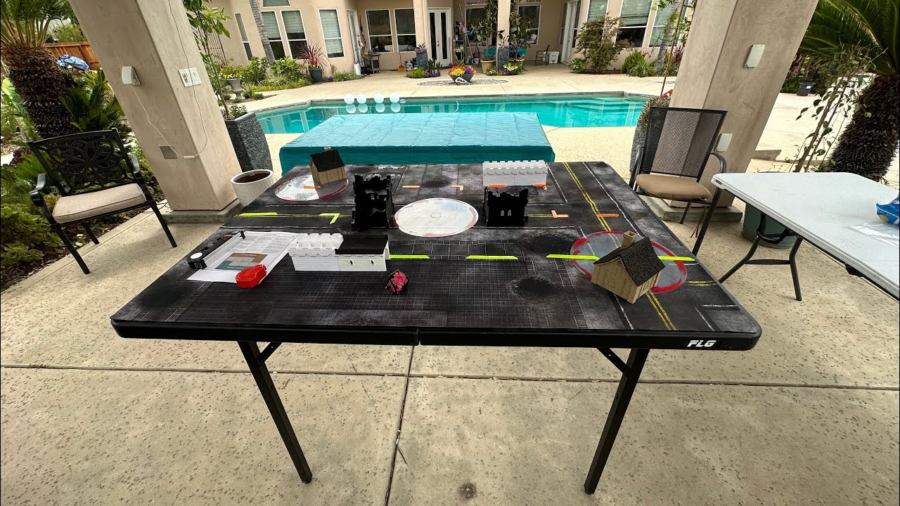 The ultimate DOUBLE SIDED space saving Warhammer gaming table