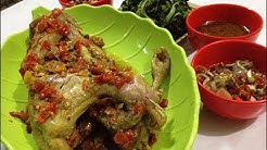 Ayam Betutu | Bu Lina | Khas Gilimanuk | Kuliner - Durasi: 5.17. 