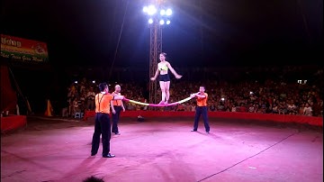 Nhào lộn nghệ thuật | Liên đoàn Xiếc VN biểu diễn ở HD 05/8/2015