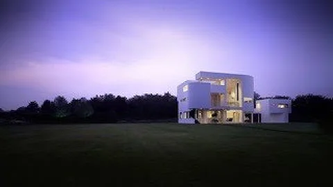 Hamptons 20th Century Modern