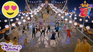 Feeling the love/Did I Mention Music Mashup | Descendants | Disney Channel Danmark