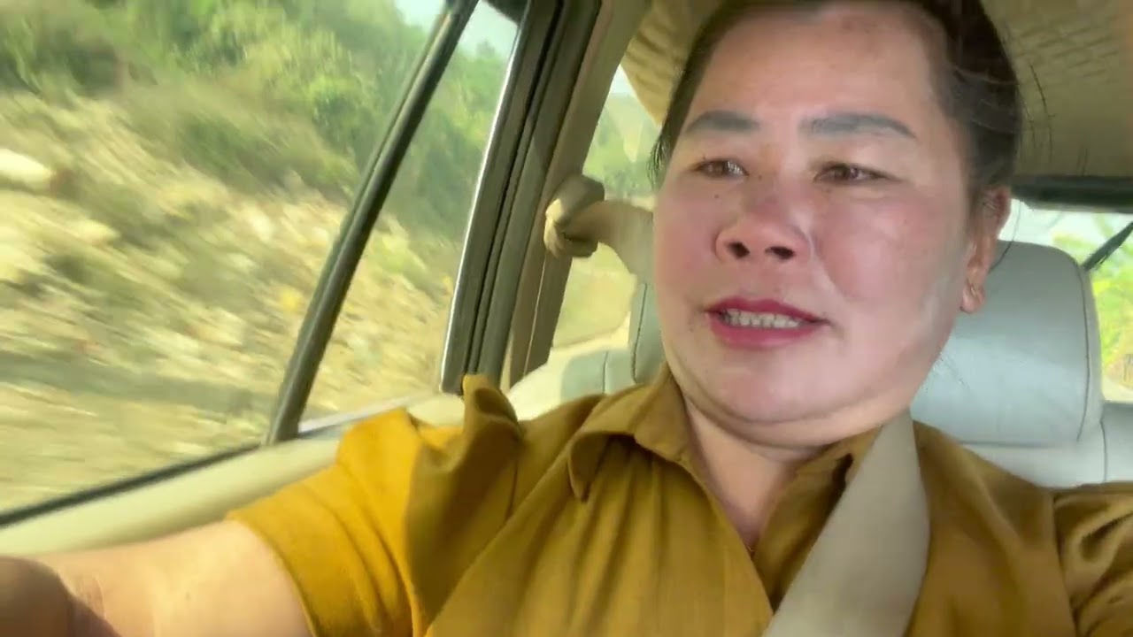 EM THANH ĐI THĂM CON GÁI BẢN SẲNG SƠN LA HÁT TRONG CABIN XE