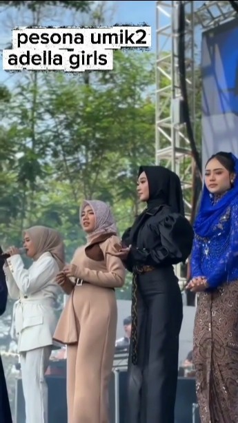 UMIK2 ADELA GIRLS - OM.ADELLA LIVE BLITAR #allartis #omadella #hiburan #short