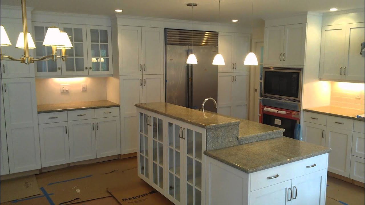 White Shaker Maple Kitchen Cabinets - YouTube