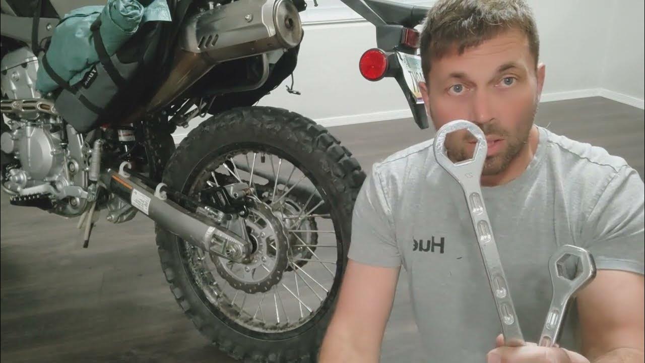Tusk tire spoons/wrench fail YouTube